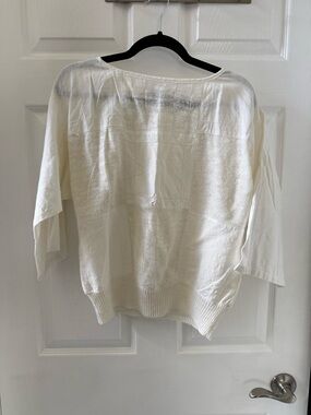 Vintage 3/4 Length Sleeve Sweater